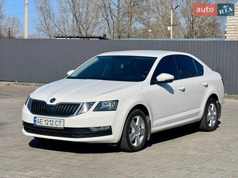 Лифтбек Skoda Octavia 2017 в Днепре фото 7 Лифтбек Skoda Octavia 2017 в Днепре