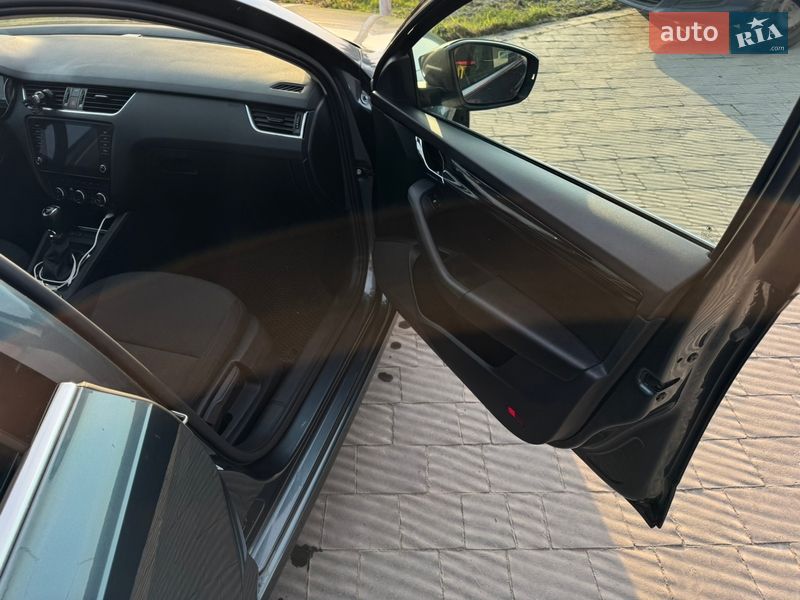 Универсал Skoda Octavia 2019 в Буске