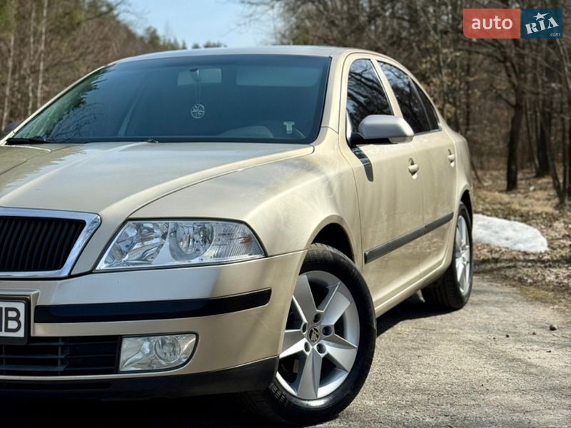 Лифтбек Skoda Octavia 2005 в Радомышле