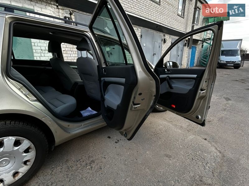 Универсал Skoda Octavia 2005 в Житомире