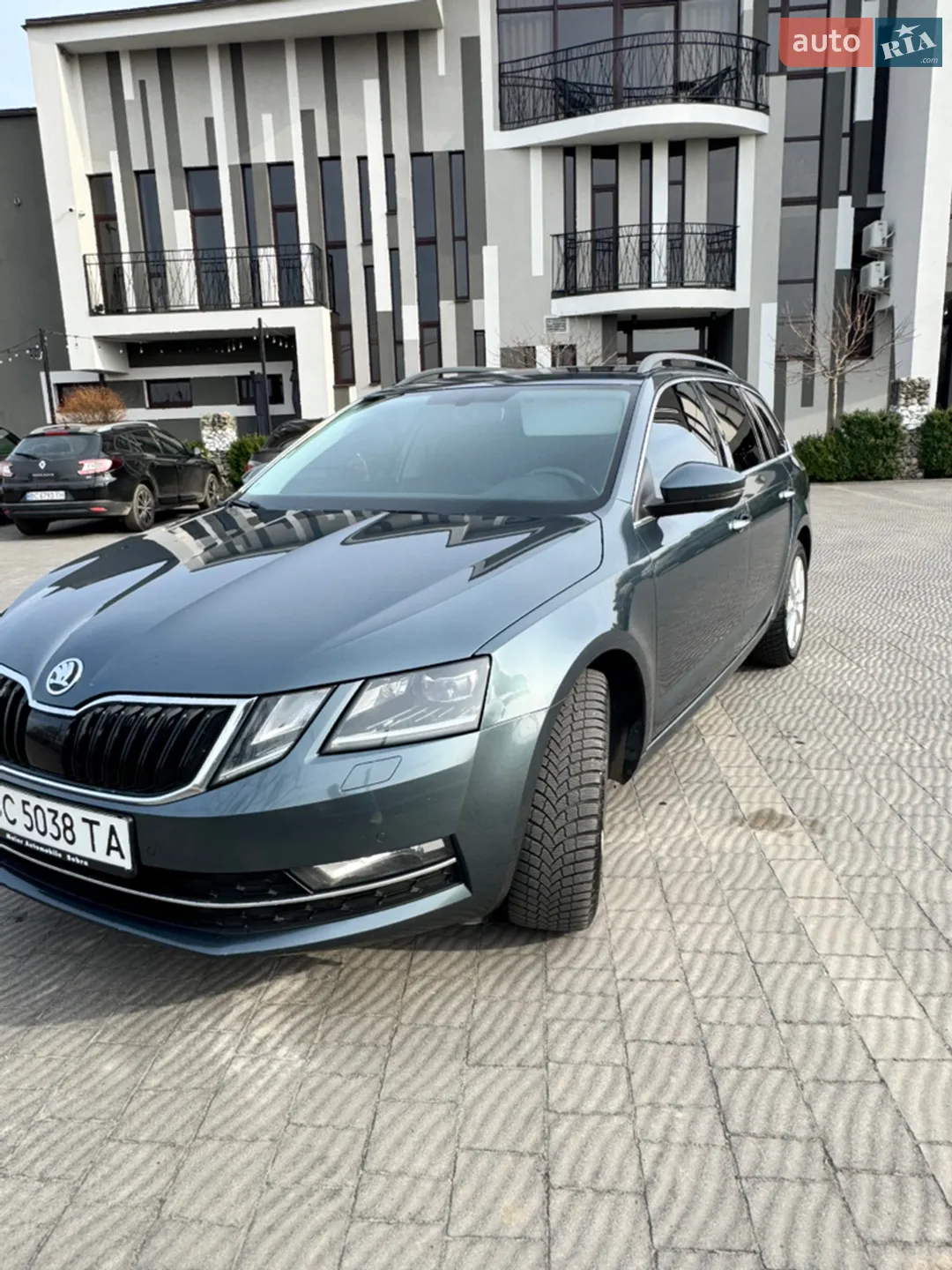 2017 Skoda Octavia - мініатюра 4