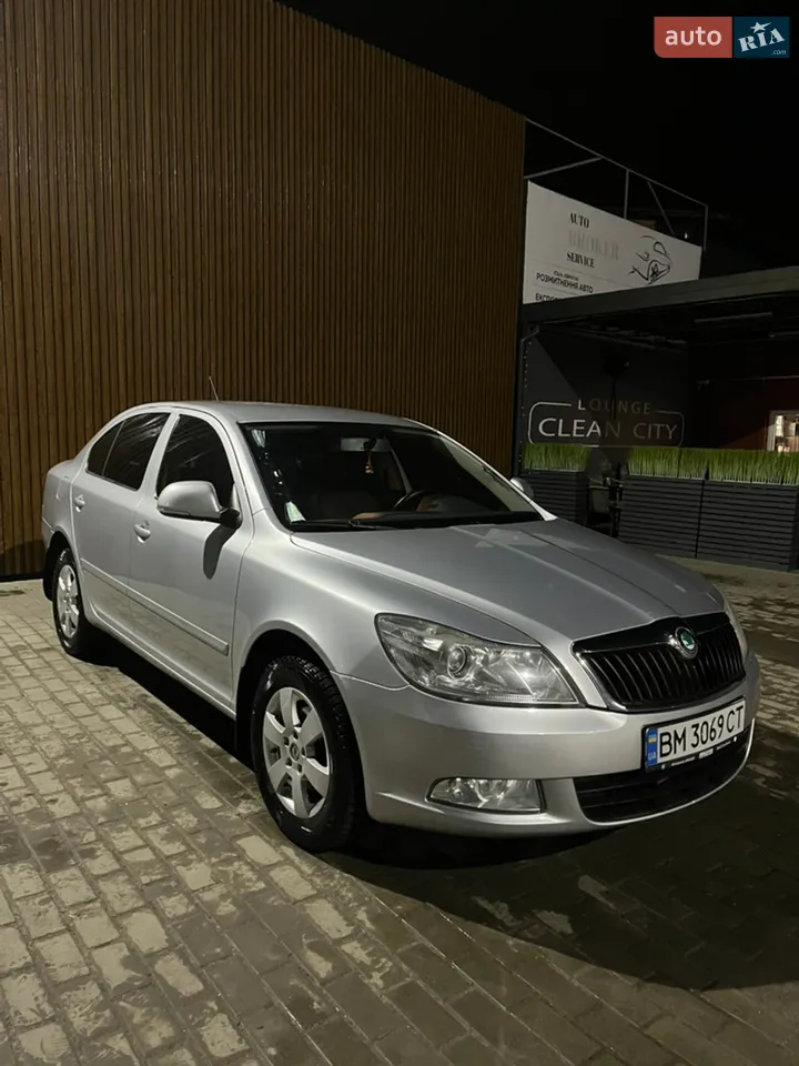 2010 Skoda Octavia - мініатюра 20