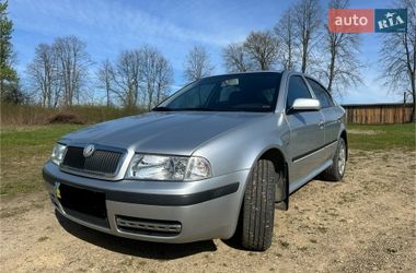 Ліфтбек Skoda Octavia 2008 в Львові