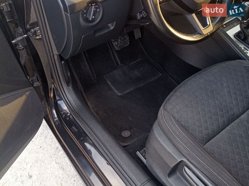 Универсал Skoda Octavia 2017 в Бердичеве фото 12 Универсал Skoda Octavia 2017 в Бердичеве