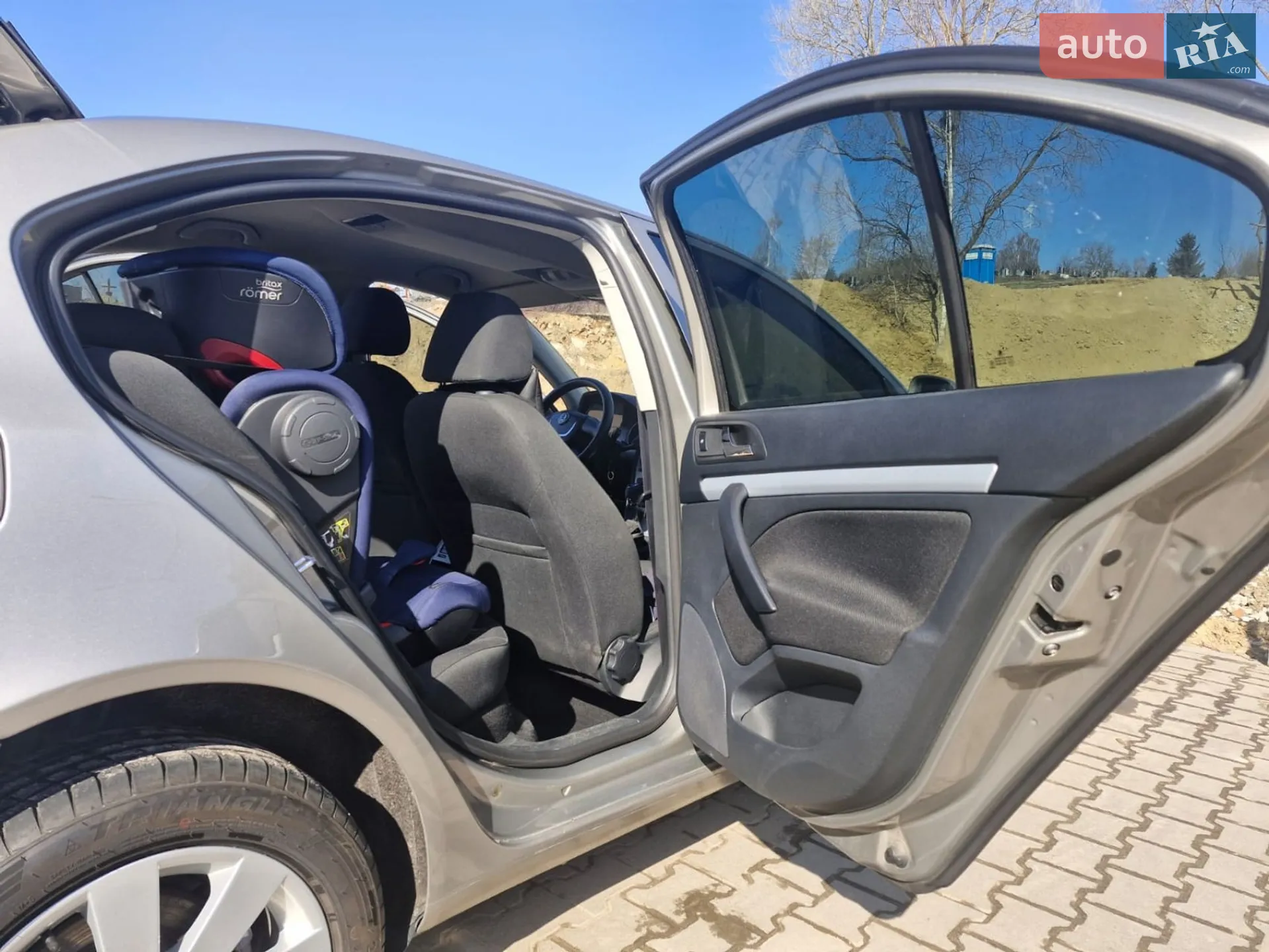 2011 Skoda Octavia - мініатюра 21