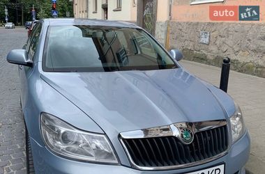 Лифтбек Skoda Octavia 2010 в Львове