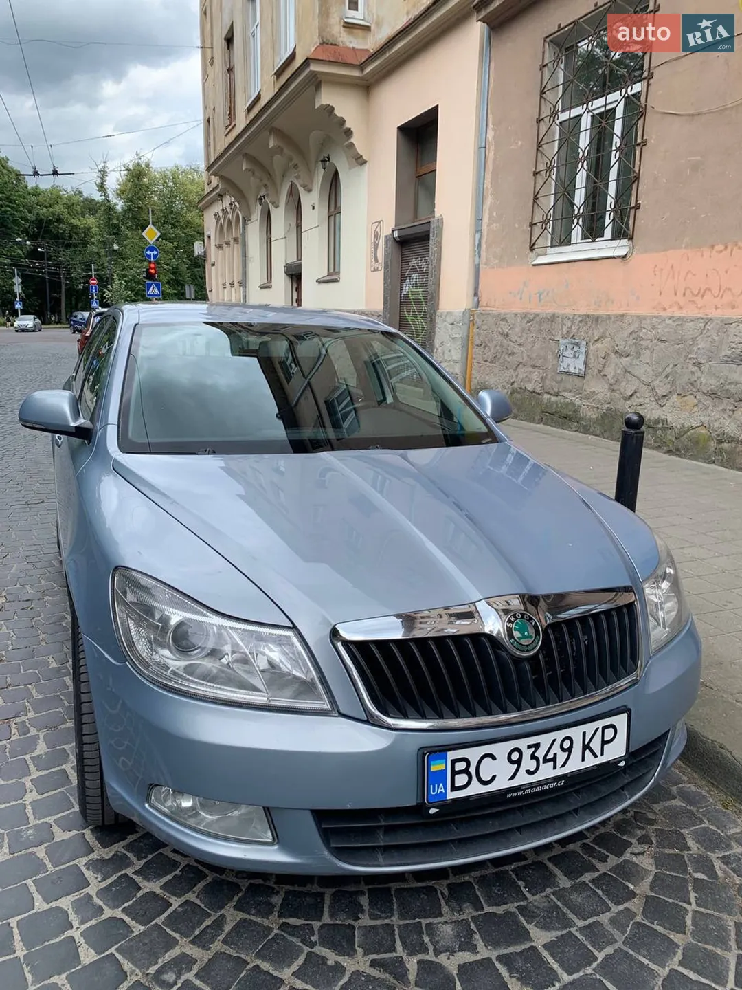 2010 Skoda Octavia - мініатюра 2