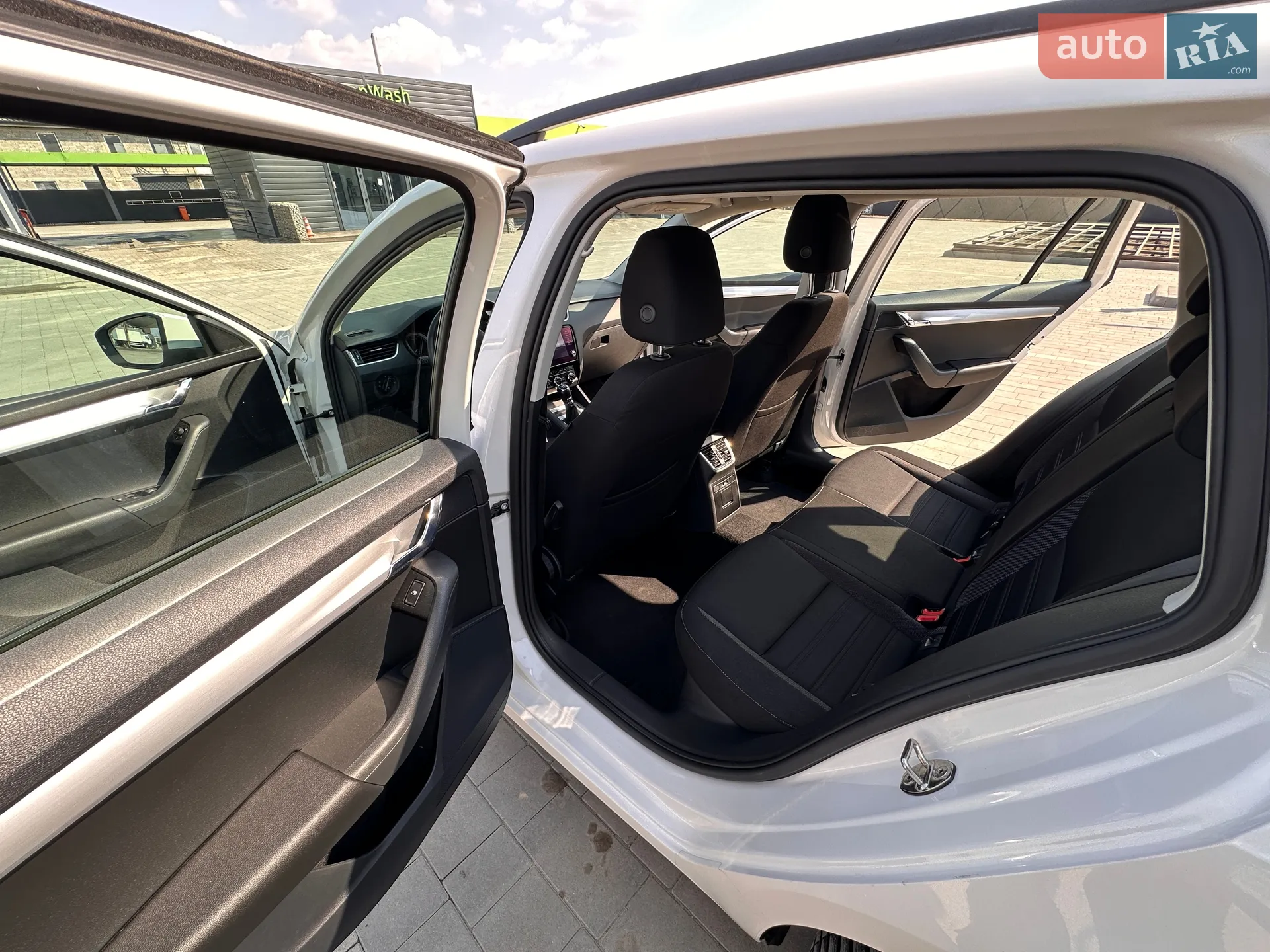 2019 Skoda Octavia - мініатюра 11