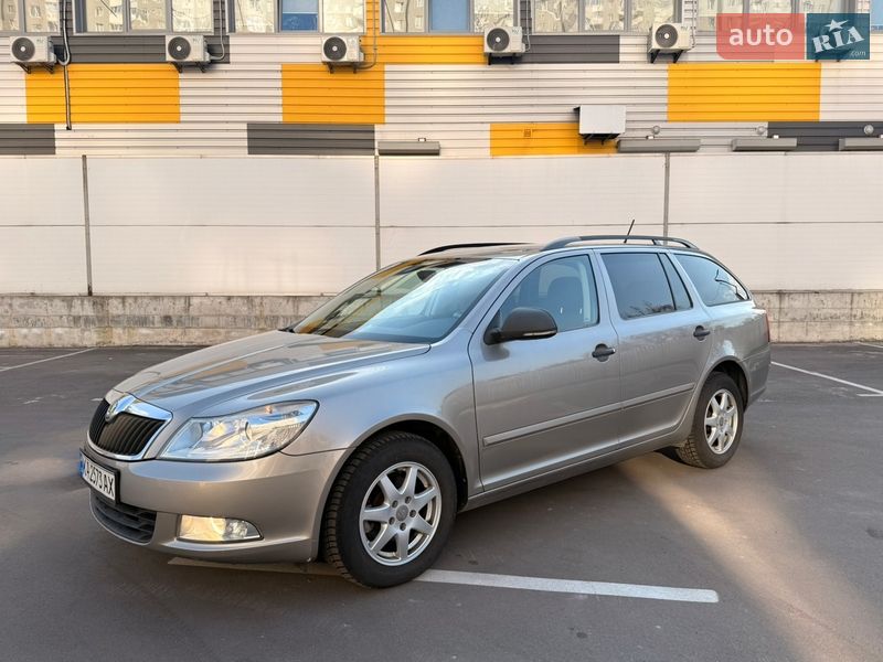 Skoda Octavia 2010 Skoda Octavia 2010
