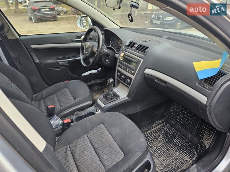 Лифтбек Skoda Octavia 2012 в Киеве фото 6 Лифтбек Skoda Octavia 2012 в Киеве
