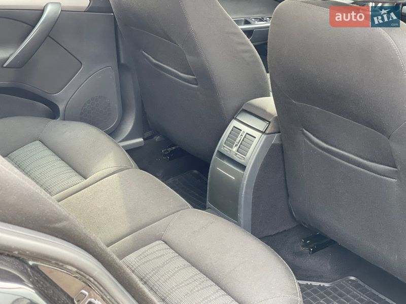 Лифтбек Skoda Octavia 2012 в Нововолынске