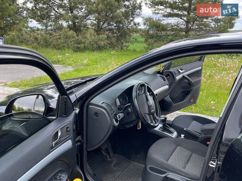 Лифтбек Skoda Octavia 2010 в Чернигове фото 4 Лифтбек Skoda Octavia 2010 в Чернигове