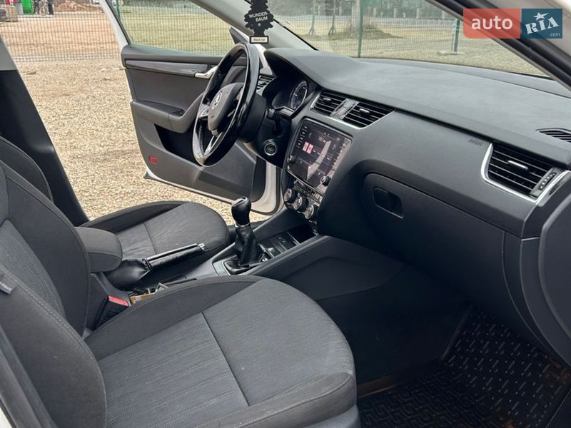 Лифтбек Skoda Octavia 2017 в Калуше