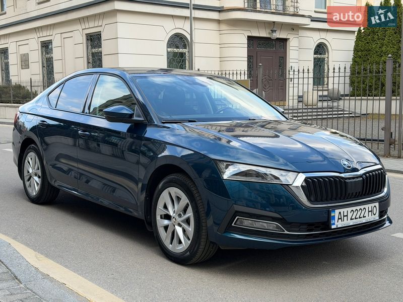 Лифтбек Skoda Octavia 2021 в Киеве