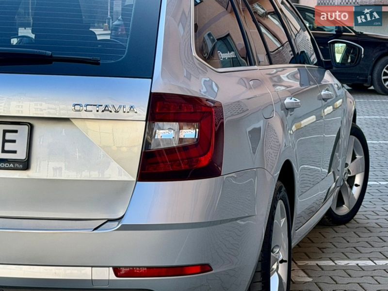 Универсал Skoda Octavia 2017 в Ужгороде