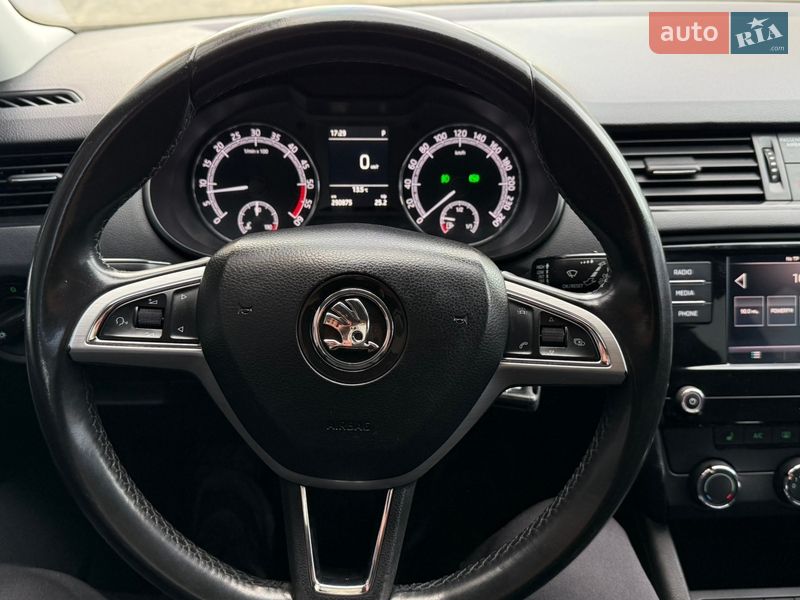 Универсал Skoda Octavia 2017 в Хмельницком