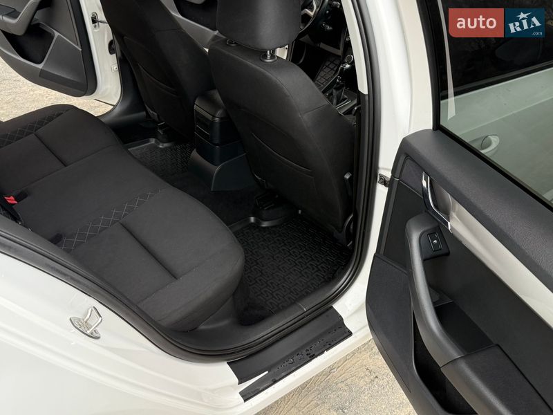 Универсал Skoda Octavia 2017 в Хмельницком