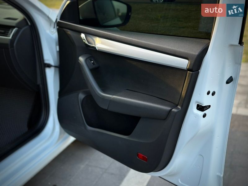 Универсал Skoda Octavia 2014 в Мукачево