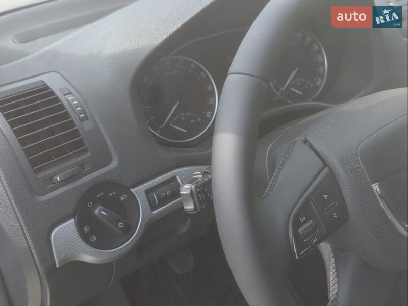 Лифтбек Skoda Octavia 2011 в Львове