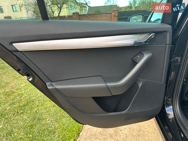 Универсал Skoda Octavia 2017 в Ивано-Франковске