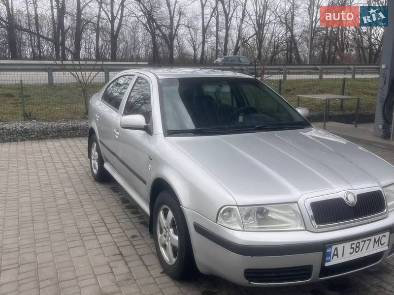 Ліфтбек Skoda Octavia 2003 в Білій Церкві