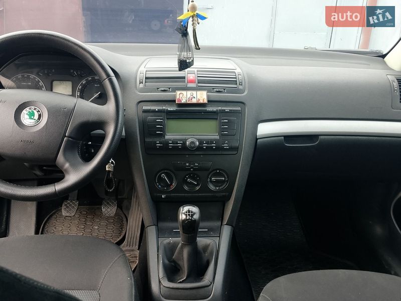 Ліфтбек Skoda Octavia 2007 в Чернігові