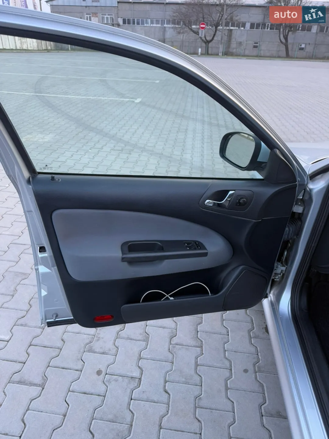 2010 Skoda Octavia - мініатюра 17