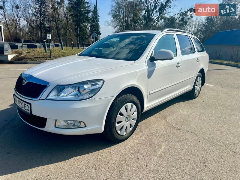 Универсал Skoda Octavia 2011 в Житомире фото 4 Универсал Skoda Octavia 2011 в Житомире