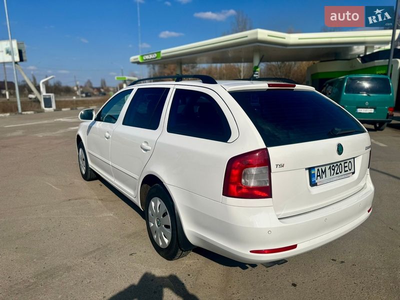 Универсал Skoda Octavia 2011 в Житомире фото 9 Универсал Skoda Octavia 2011 в Житомире
