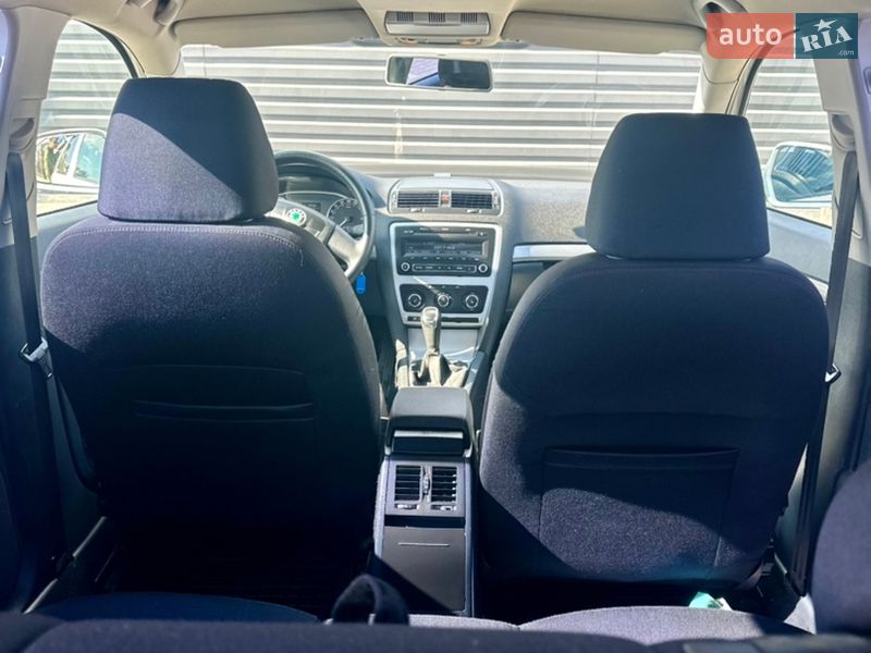 Универсал Skoda Octavia 2011 в Житомире фото 27 Универсал Skoda Octavia 2011 в Житомире