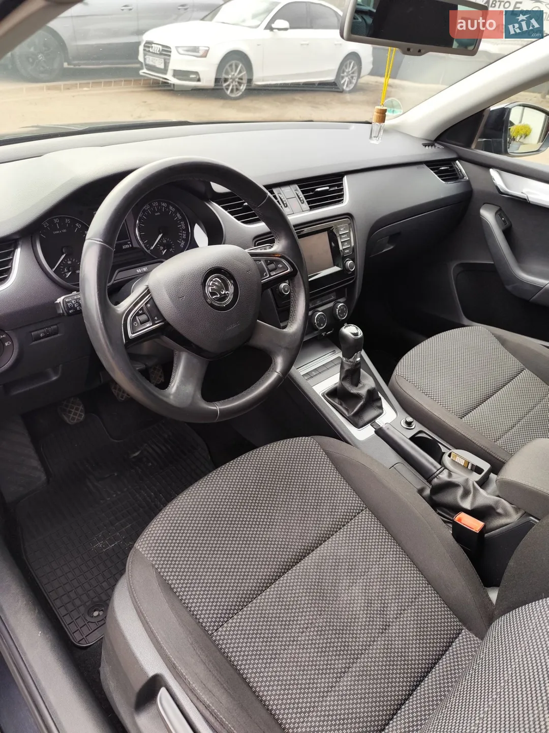 2014 Skoda Octavia - мініатюра 12