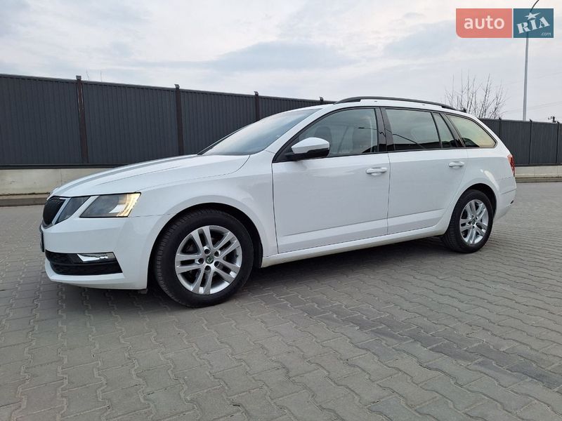 Универсал Skoda Octavia 2017 в Луцке фото 3 Универсал Skoda Octavia 2017 в Луцке
