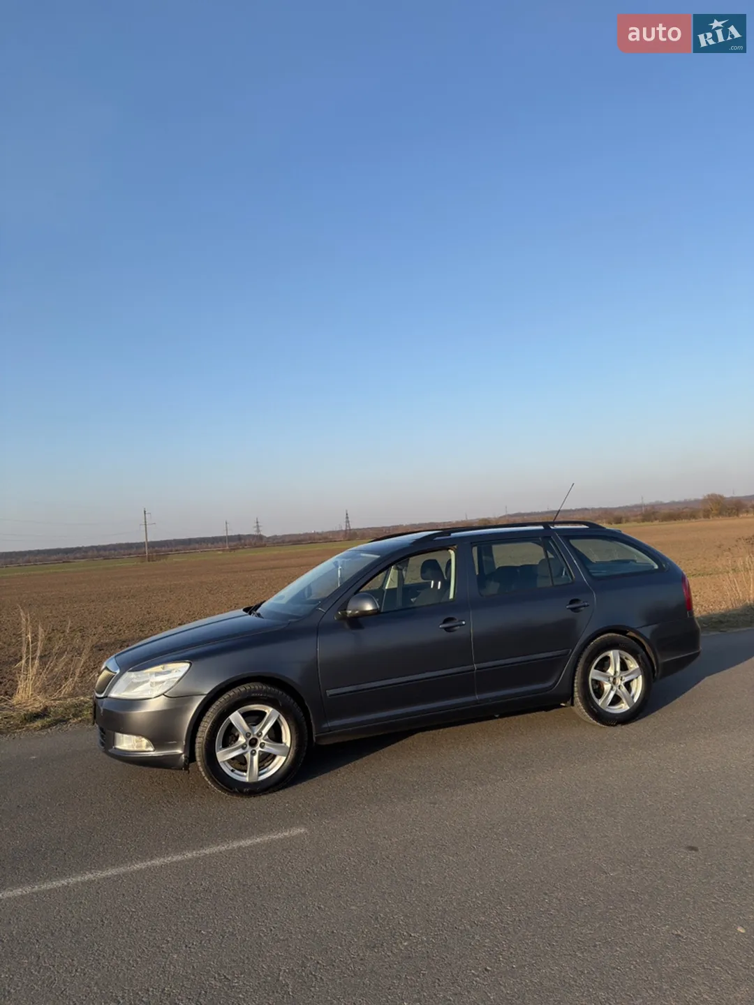 2010 Skoda Octavia - мініатюра 5