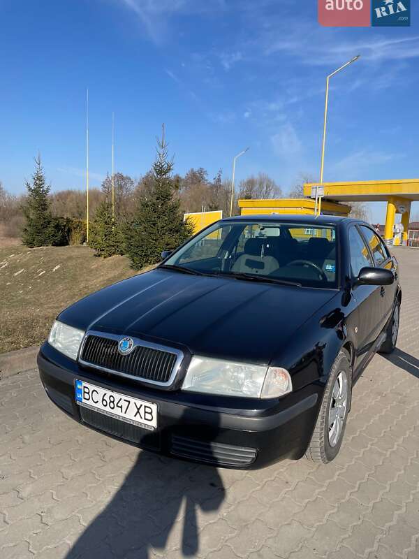 Лифтбек Skoda Octavia 2003 в Бродах