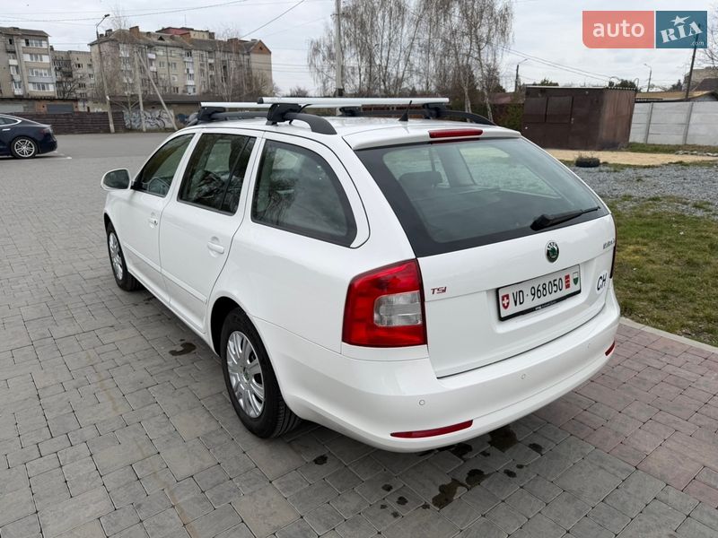 Универсал Skoda Octavia 2012 в Ровно