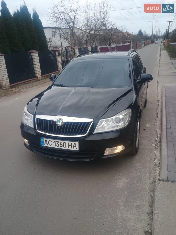 2010 Skoda Octavia - мініатюра 40