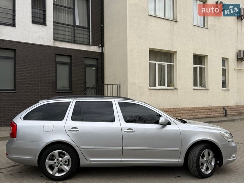 Универсал Skoda Octavia 2011 в Львове