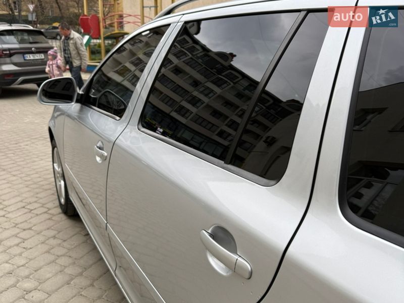 Универсал Skoda Octavia 2011 в Львове