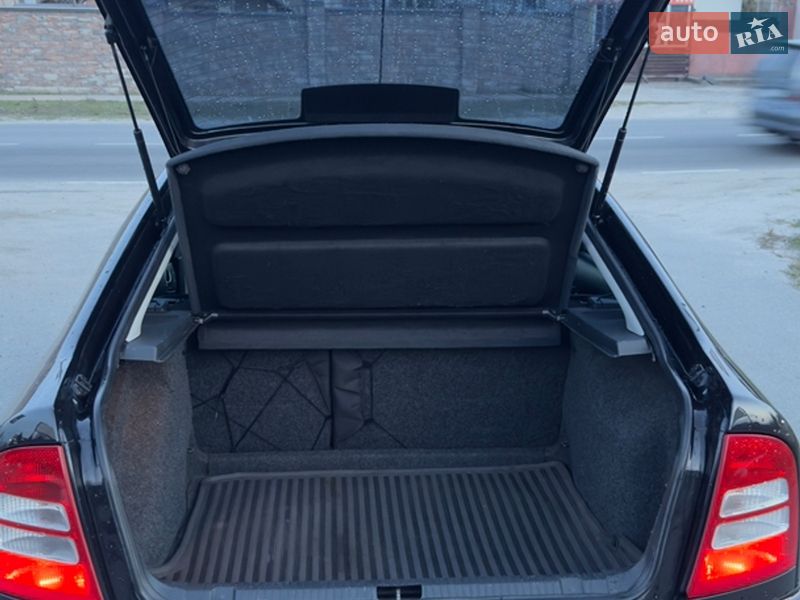 Ліфтбек Skoda Octavia 2005 в Києві