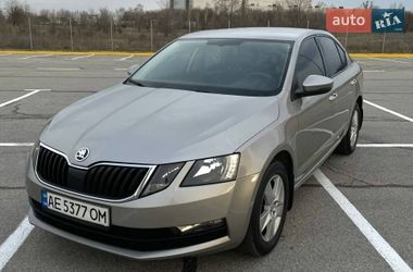 Лифтбек Skoda Octavia 2017 в Запорожье