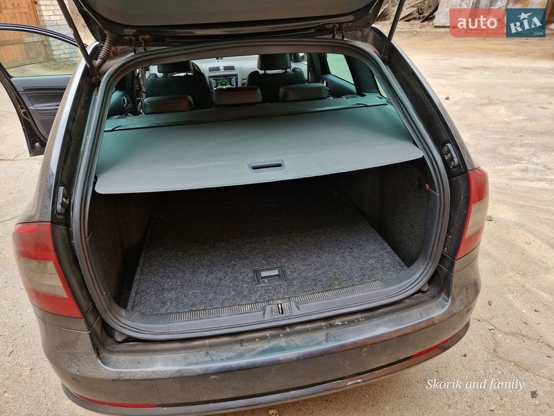 Универсал Skoda Octavia 2012 в Желтых Водах