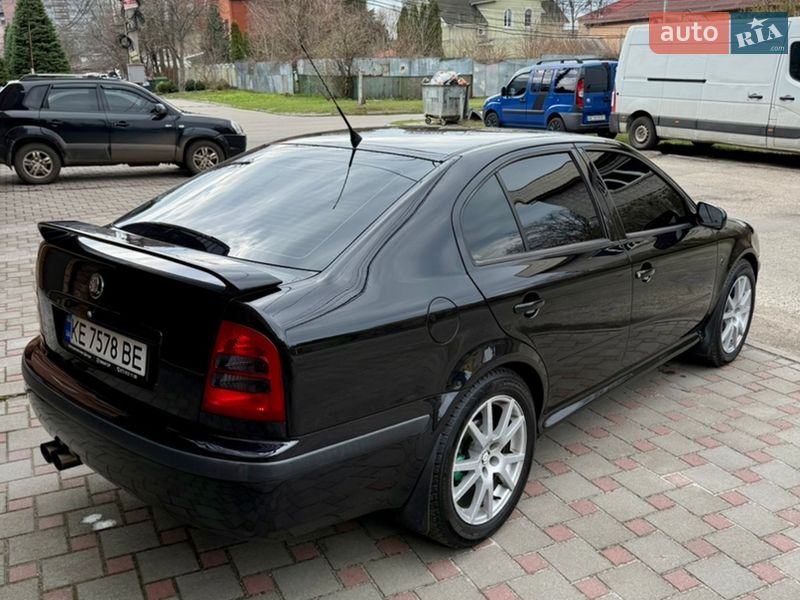 Ліфтбек Skoda Octavia 2006 в Дніпрі