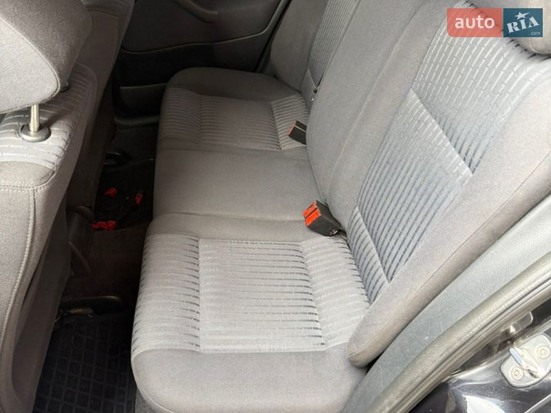 Ліфтбек Skoda Octavia 2006 в Дніпрі