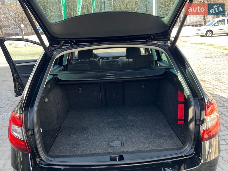 Универсал Skoda Octavia 2019 в Луцке