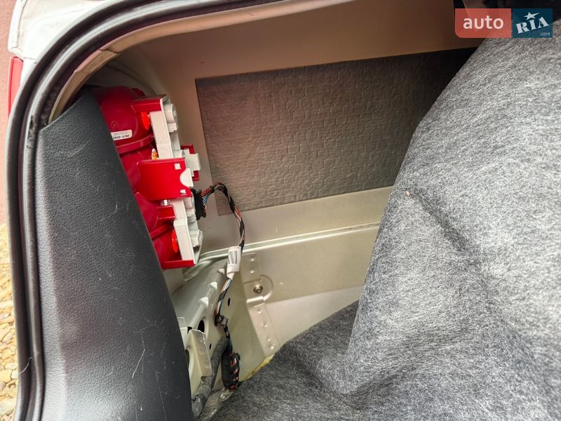 Лифтбек Skoda Octavia 2002 в Львове