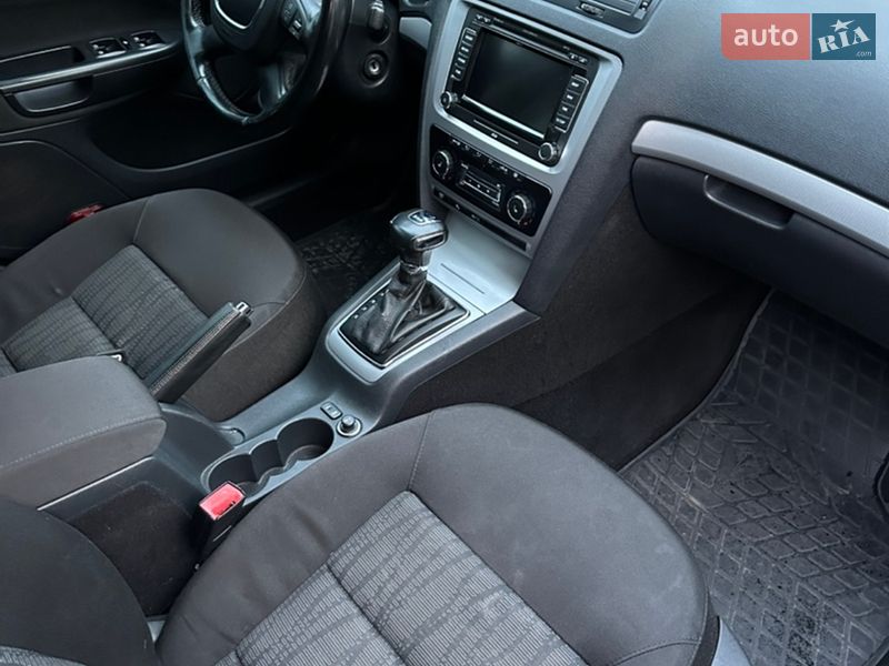 Универсал Skoda Octavia 2011 в Львове фото 11 Универсал Skoda Octavia 2011 в Львове
