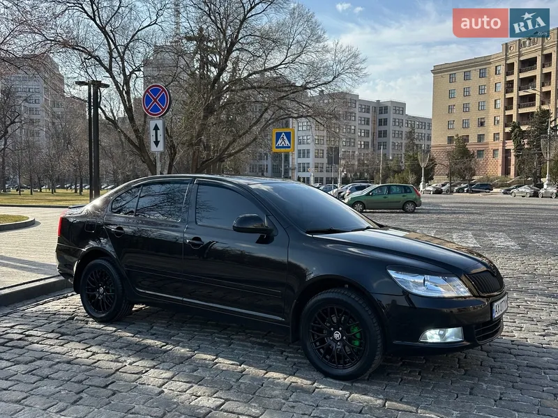 Skoda Octavia 2011 VIN TMBCK41Z4BB154472 фото оголошення 4 з 101