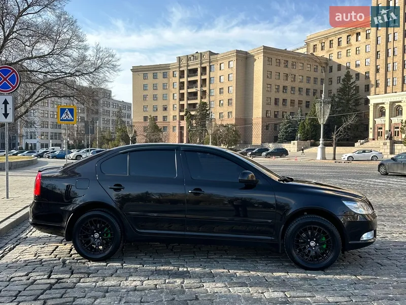Skoda Octavia 2011 VIN TMBCK41Z4BB154472 фото оголошення 9 з 101