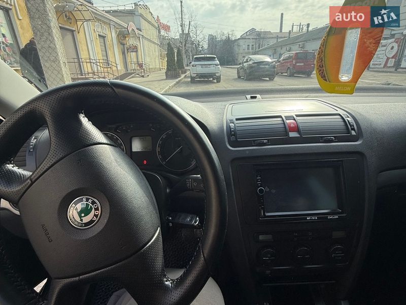 Лифтбек Skoda Octavia 2008 в Харькове