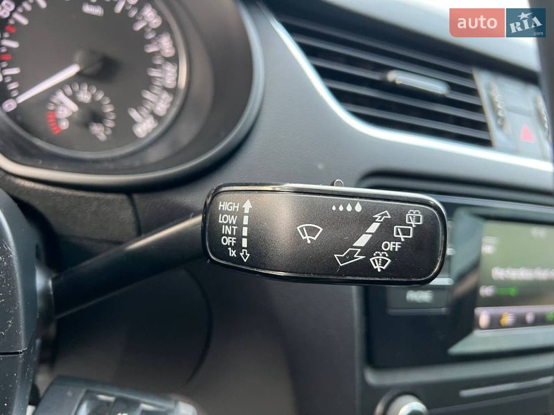 Лифтбек Skoda Octavia 2014 в Львове фото 24 Лифтбек Skoda Octavia 2014 в Львове